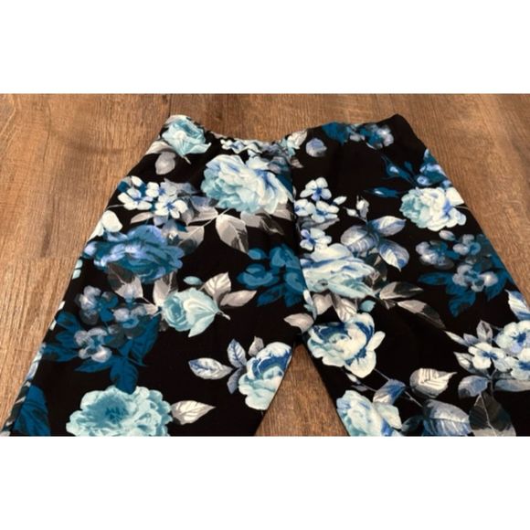 Kate & Mallory Floral Pants Size Medium Pull on Stretch Women’s Blue Black - Picture 5 of 7
